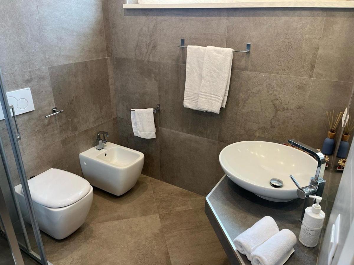 Al Chiaro Di Luna Resort Borgo Pantano Bagian luar foto