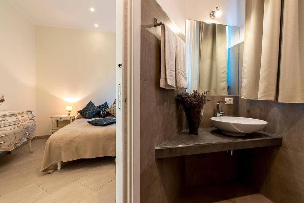 Al Chiaro Di Luna Resort Borgo Pantano Bagian luar foto